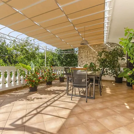 Апартаменты Tonkica Flower Garden Водице