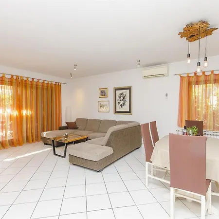 Apartment Tonkica Vodice